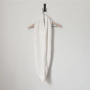 Old Navy Cream Infinity Knit Scarf